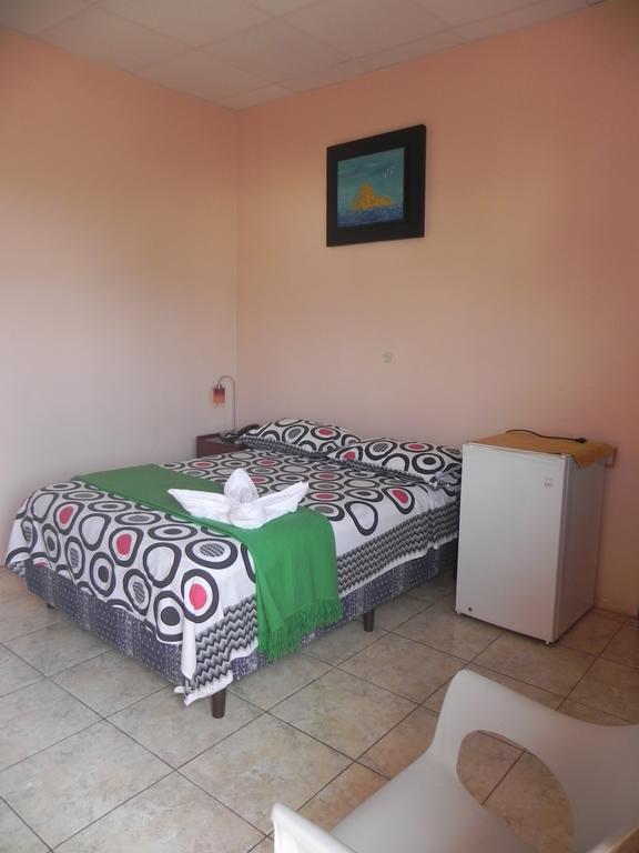 Hostal La Posada De Jose Carlos Puerto Baquerizo Moreno Oda fotoğraf