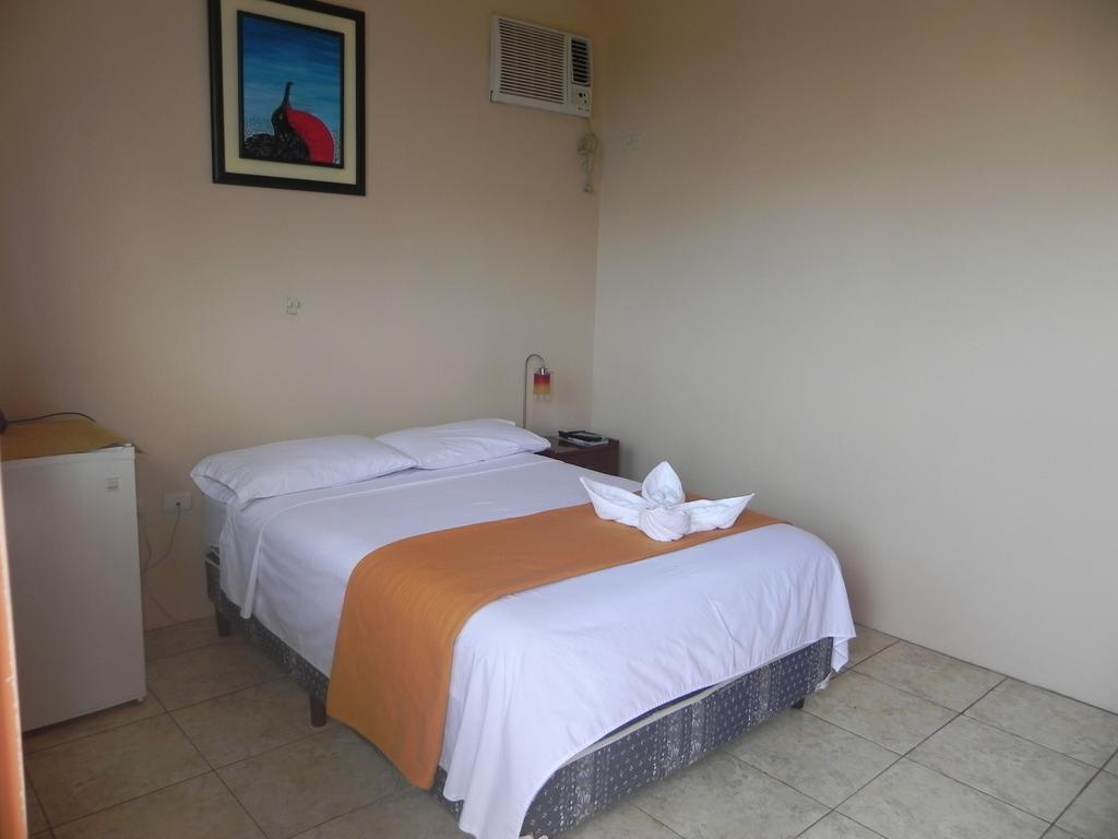 Hostal La Posada De Jose Carlos Puerto Baquerizo Moreno Oda fotoğraf