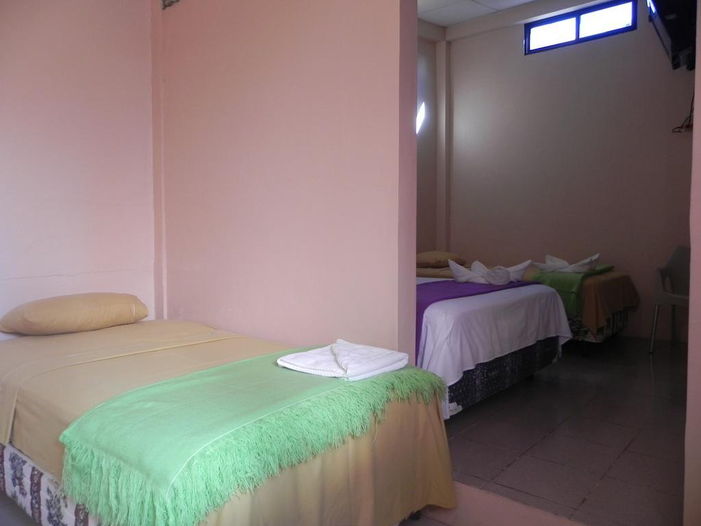Hostal La Posada De Jose Carlos Puerto Baquerizo Moreno Oda fotoğraf