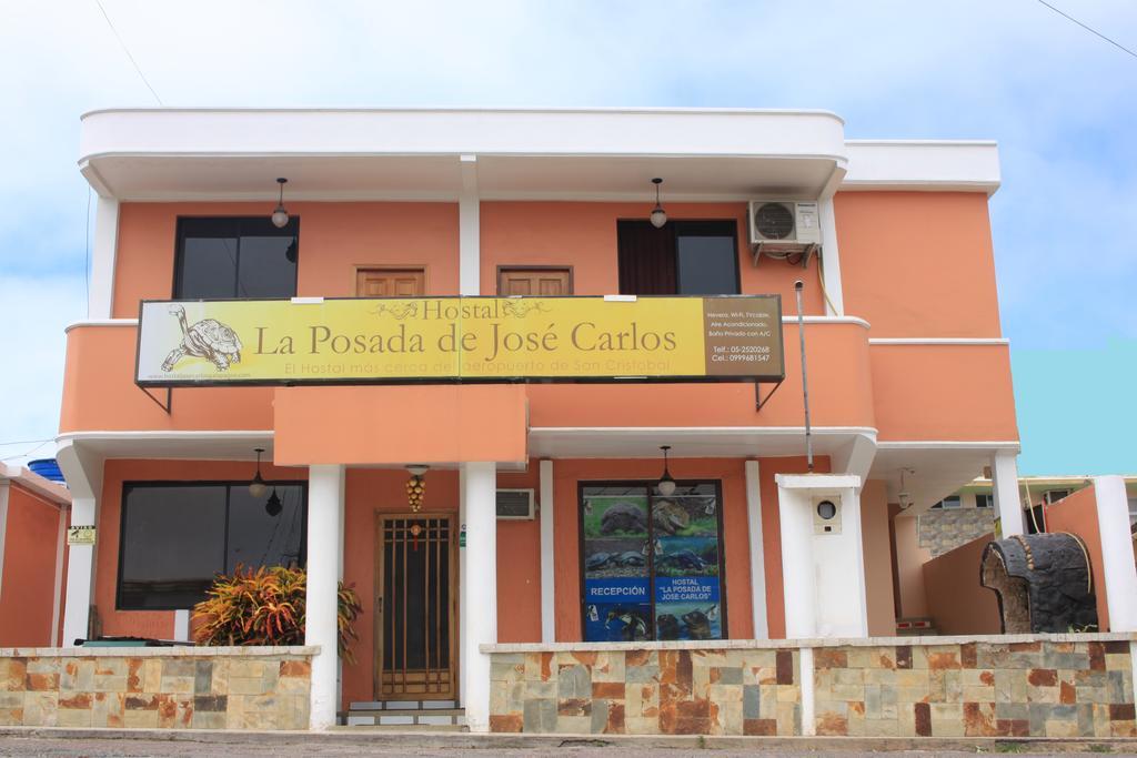 Hostal La Posada De Jose Carlos Puerto Baquerizo Moreno Dış mekan fotoğraf
